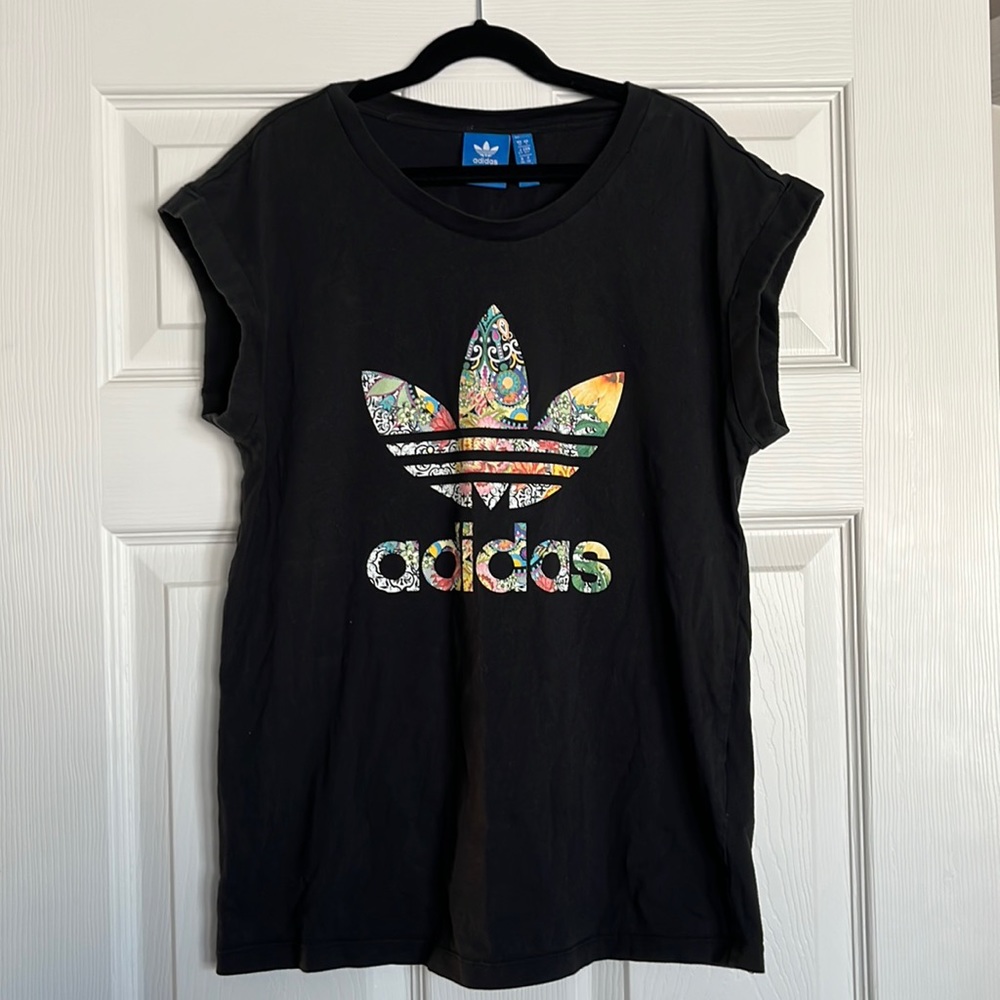 Adidas size small Tee